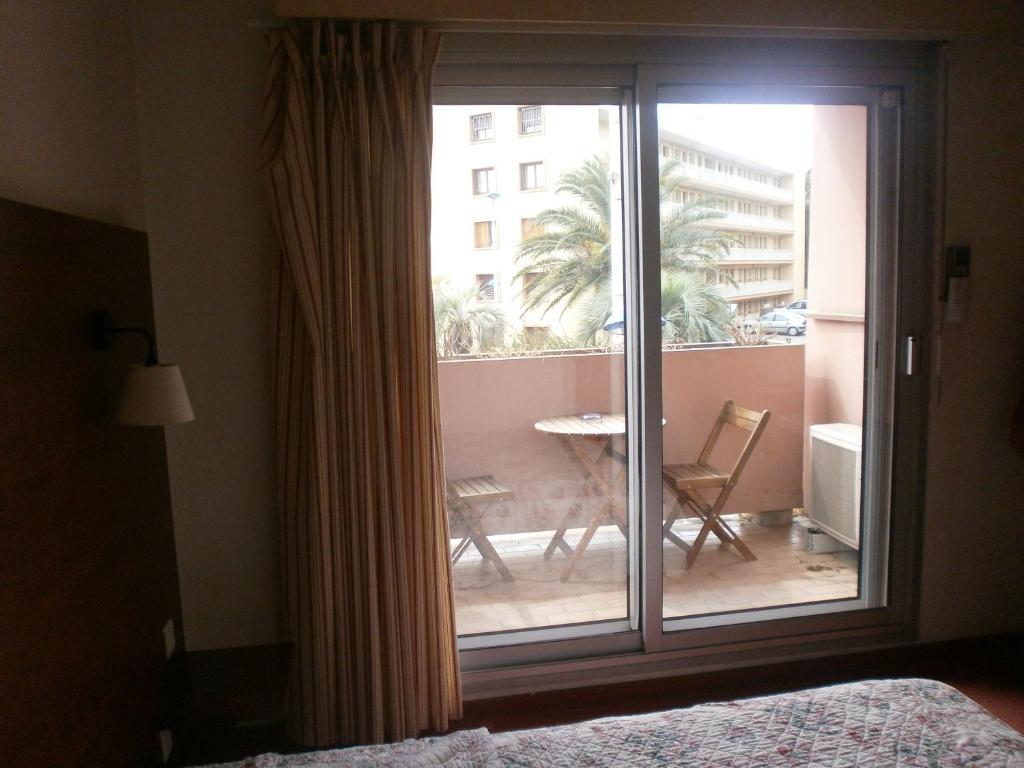 Hotel Maya Cavalaire-sur-Mer Room photo